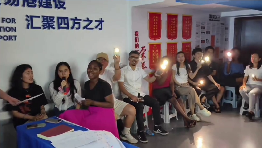 第五期孵化班结业节目彩排