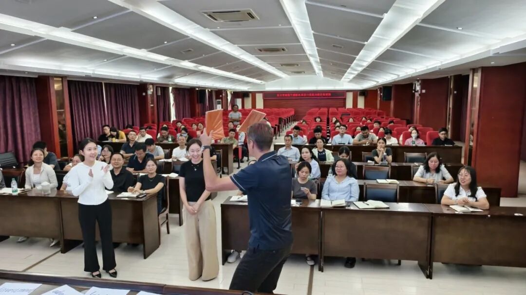 引智东方｜东方市举办招商干部涉外英语口语专项培训